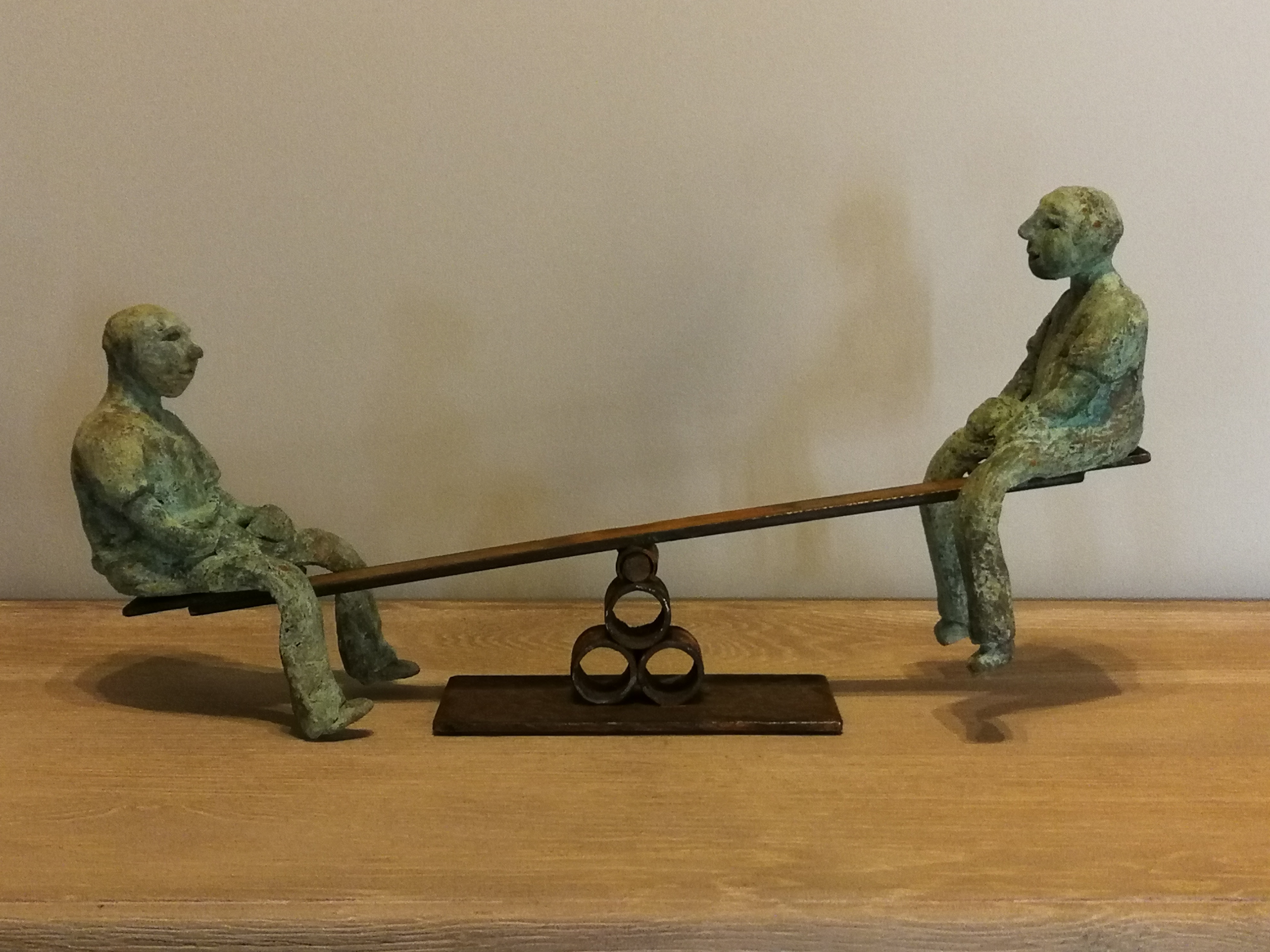 Balance (keramiek groene patina 50cmb op 27h)